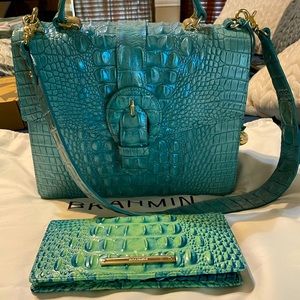 Like new Brahmin with matching wallet